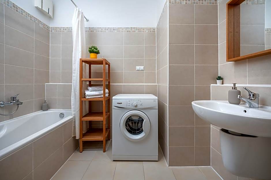 Central Passage Apartments by Vagabond Downtown