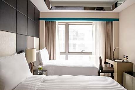 Two-Bedroom Residence Contemporary