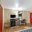 Econo Lodge Inn & Suites I-35 At Shawnee Mission