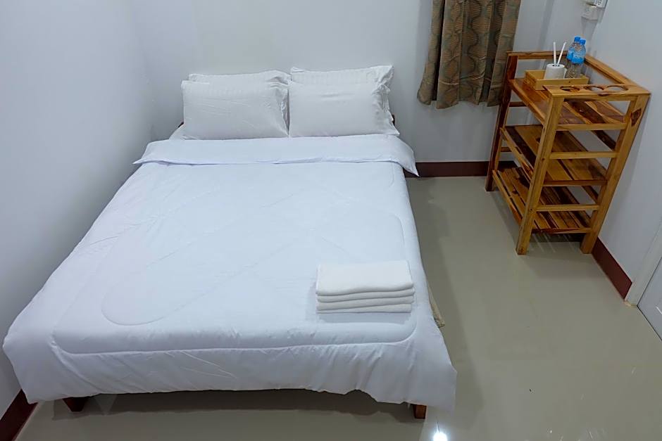Baan Kru Toom Hotel