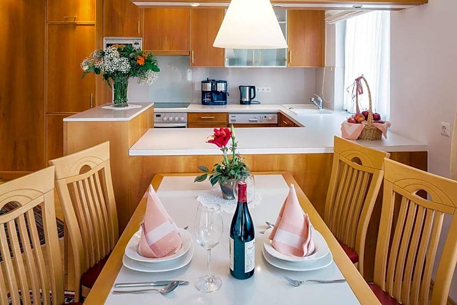 Hotel Alpenruh-Micheluzzi