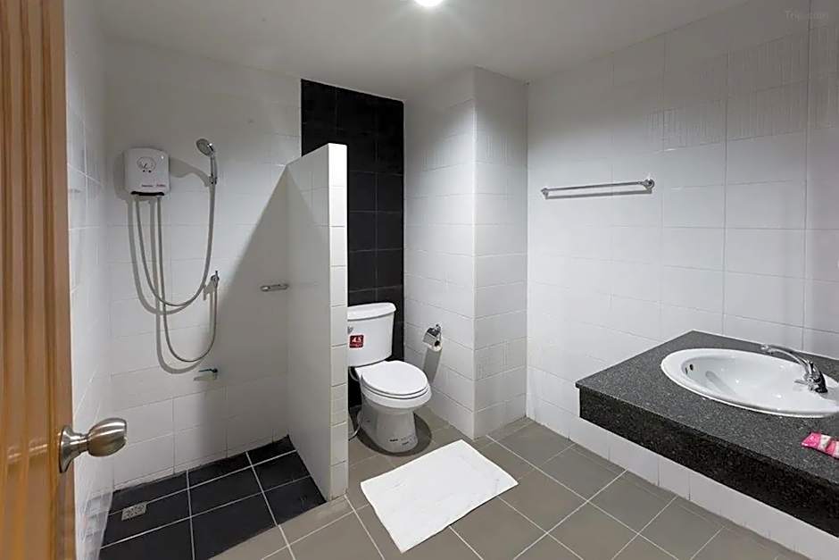 JJ Residence Phuket Town