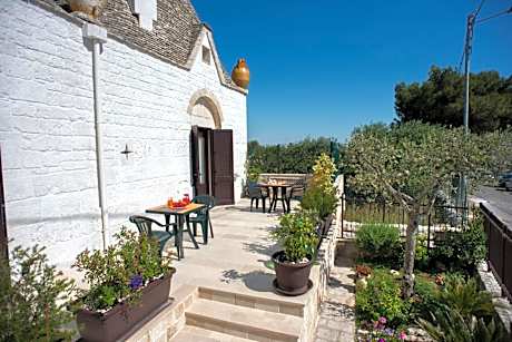 Trullo - Split Level with Two-bedrooms
