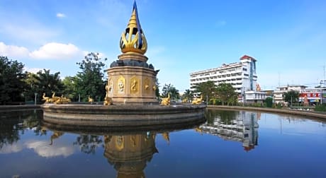 Chakungrao Riverview Hotel