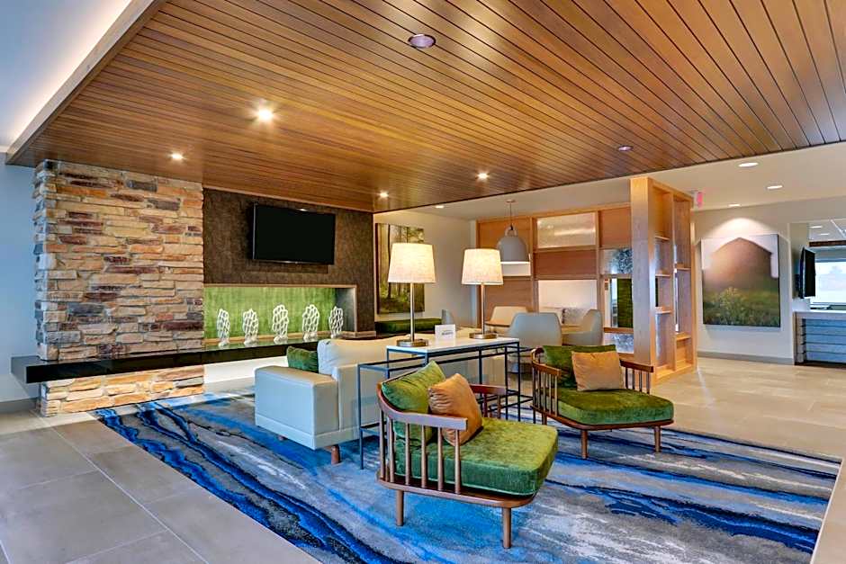 Fairfield Inn and Suites by Marriott Warsaw