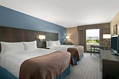 Queen Room with Two Queen Beds - Non-Smoking