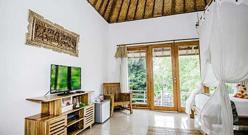 Lembongan Cliff Villas