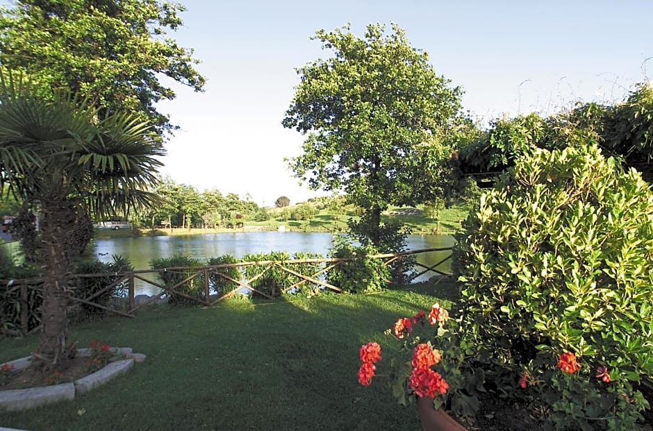 Hotel Lago Verde