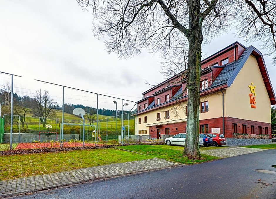 Hotel Toč