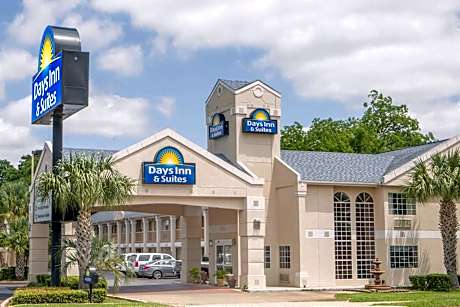 Days Inn by Wyndham Nacogdoches/SFA University/Downtown