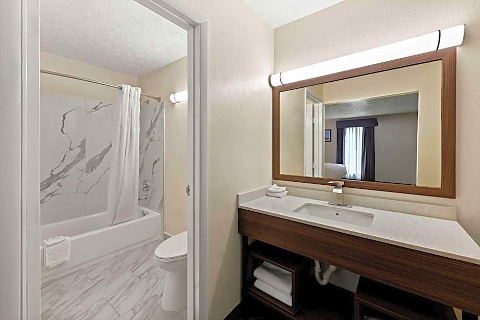 Quality Inn Mason Near Kings Island