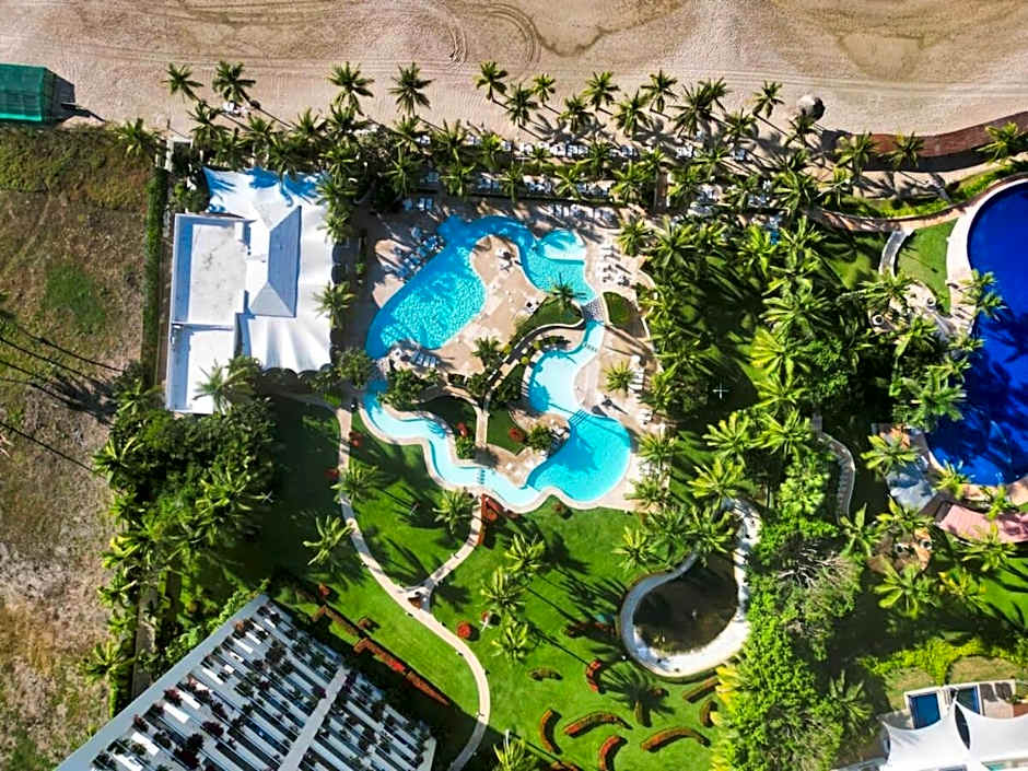 Elegant Beachfront Studio in Monarca Ixtapa