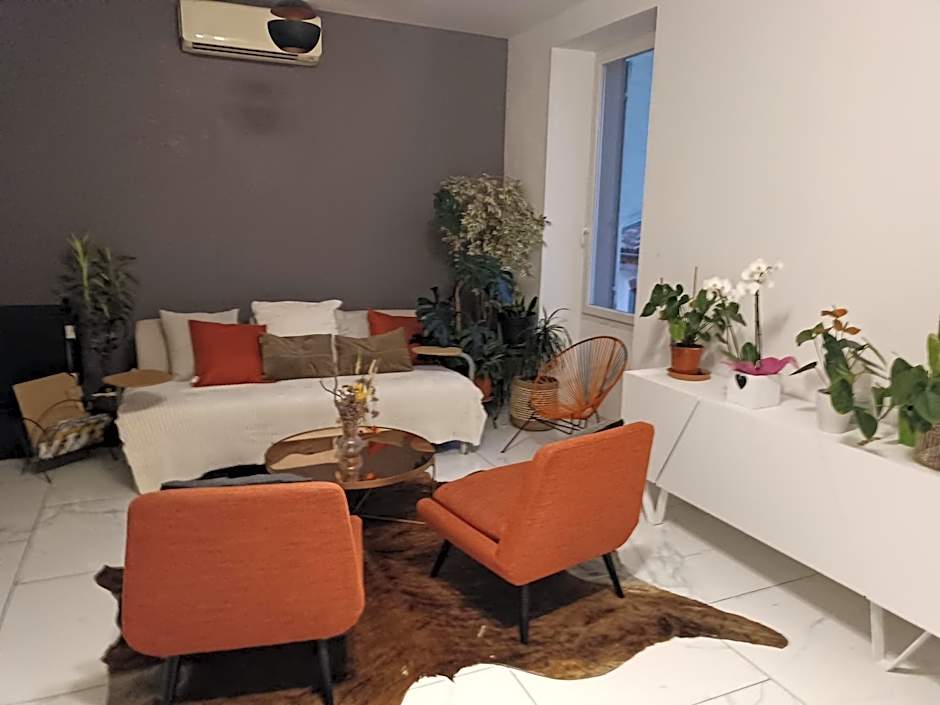 Alpinias Bed and Breakfast