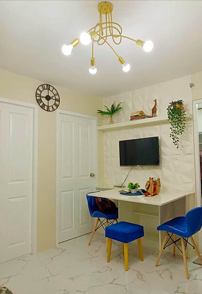 Ann's Condo "2bedroom"