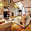 Garnffrwd Cottages