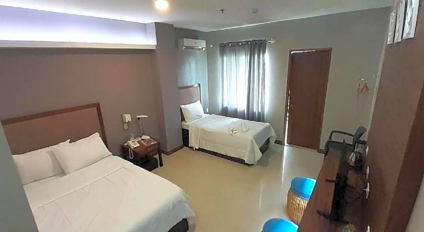 Hotel Camila 2