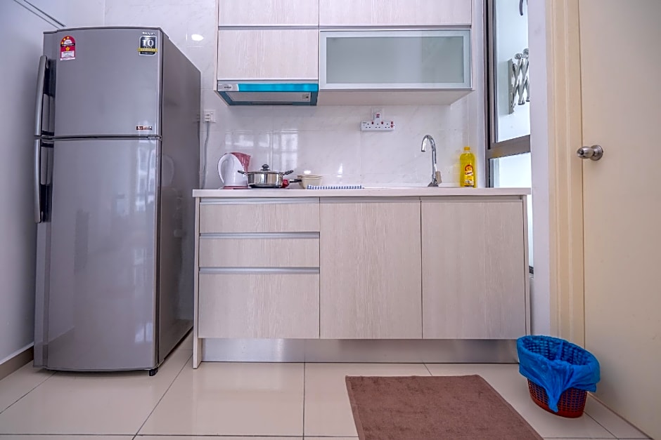 OYO HOME 90183 D' Summit Residence 2bhk @ YML 0824