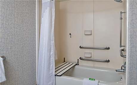 1 King Standard Mobility Accessible Transfer Shower