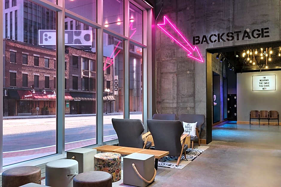 Moxy Boston Downtown
