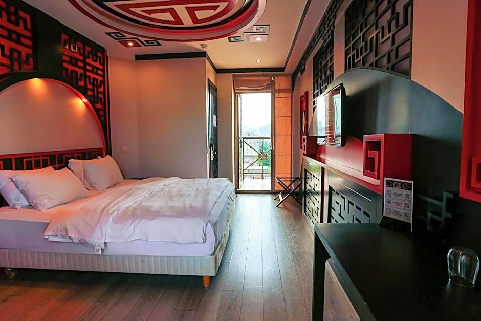 Piazza Boutique Hotel