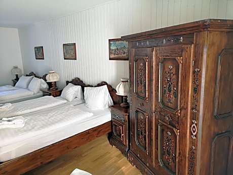 Quadruple Room with Bathroom