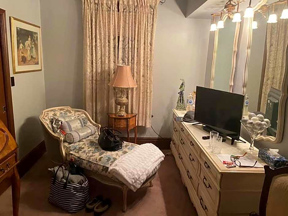 Pemberley House Bed and Breakfast