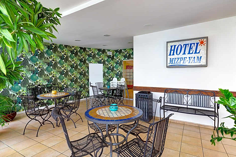 Mizpe Yam Boutique Hotel