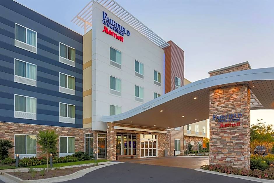 Fairfield Inn & Suites by Marriott Alexandria