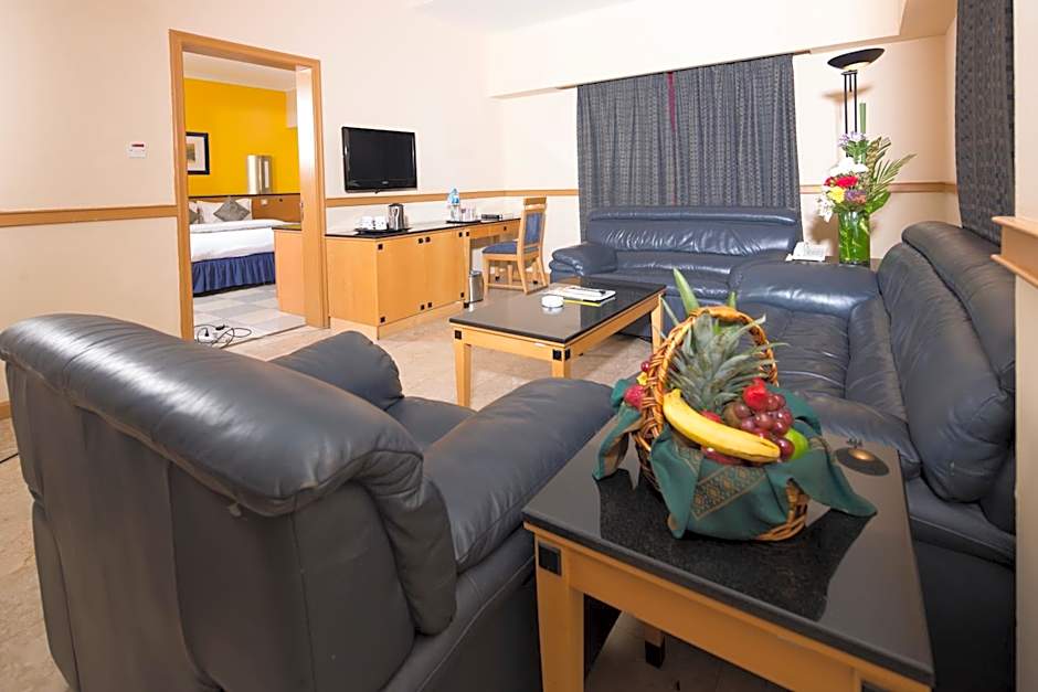 Photo 1 of 6 of Junior Suite