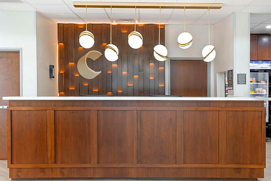 Comfort Inn & Suites Huntsville Near University