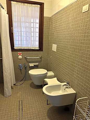 Two-Bedroom Deluxe Apartment