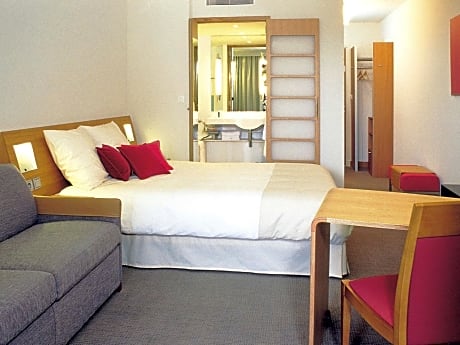 Superior Room with 1 Double bed and Sofa