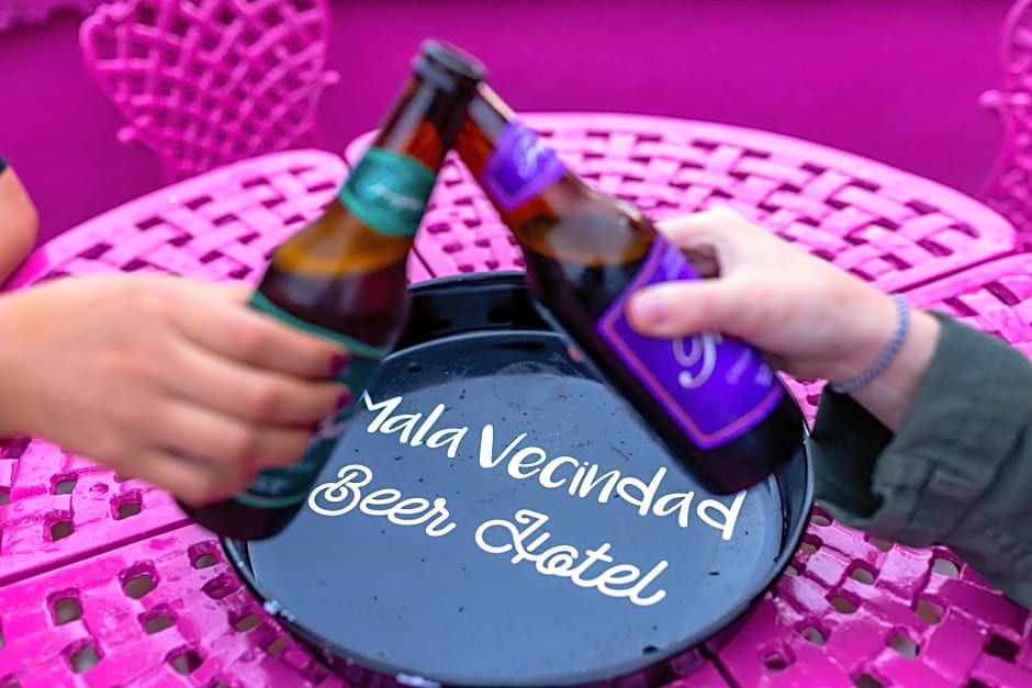 Mala Vecindad Beer Hotel