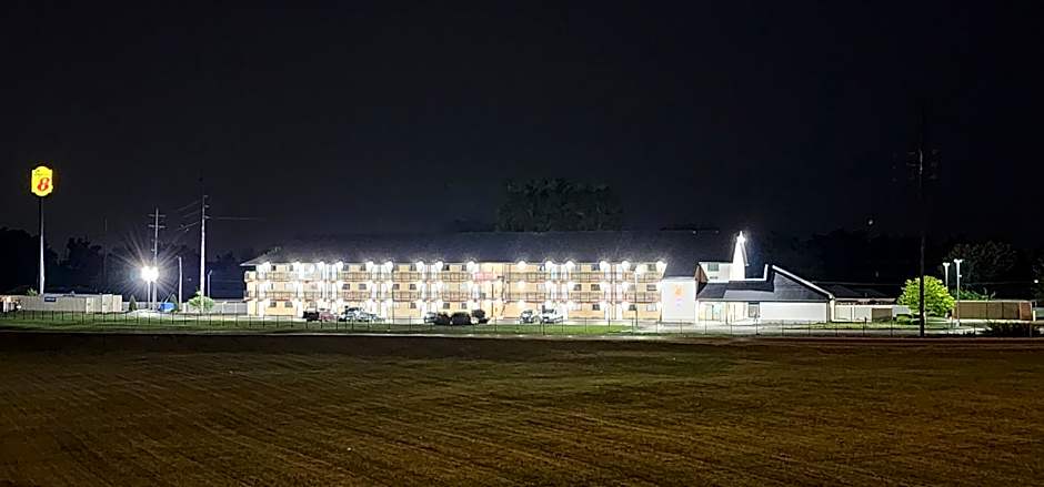 Super 8 by Wyndham Vandalia/Dayton International Airport