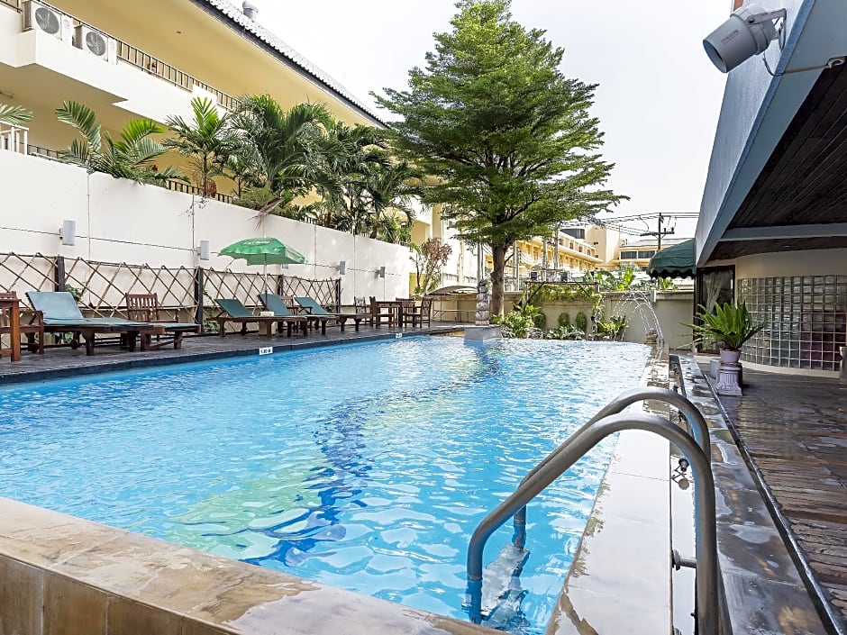 BELLA VILLA METRO HOTEL