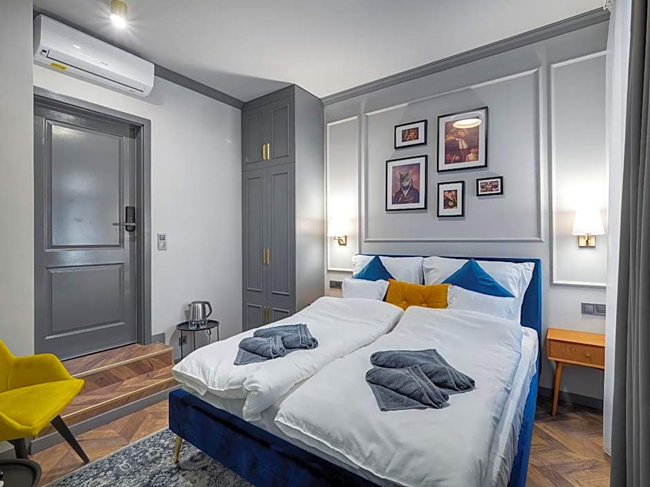 A22 Boutique Suites
