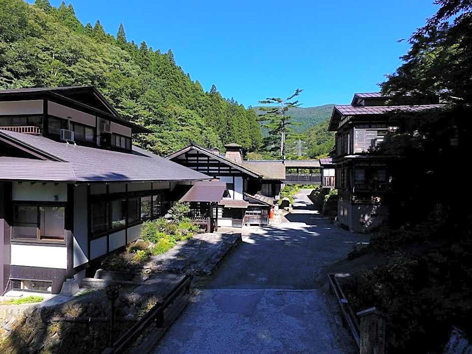 Houshi Onsen Chojukan