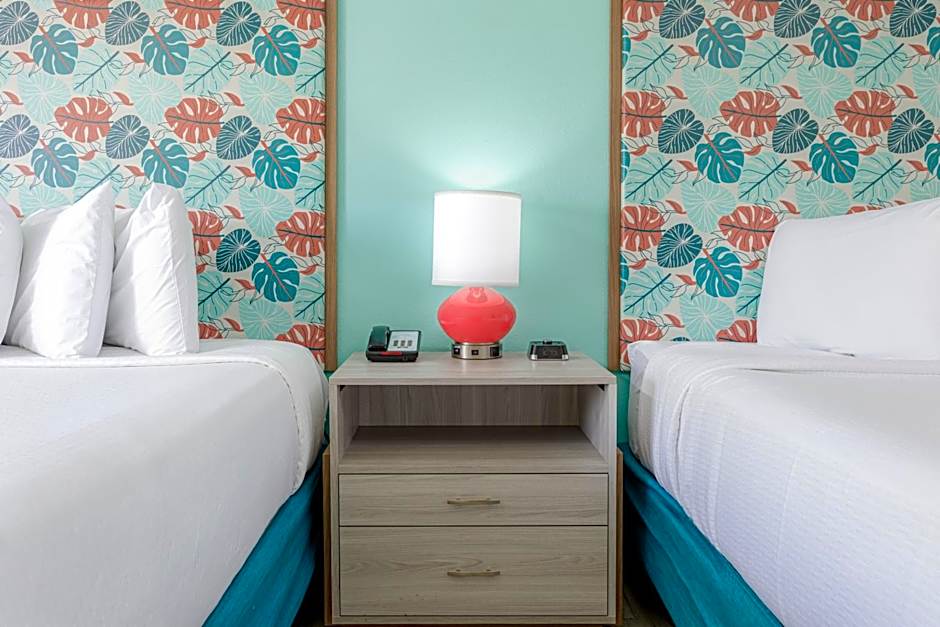 Surf & Sand Hotel