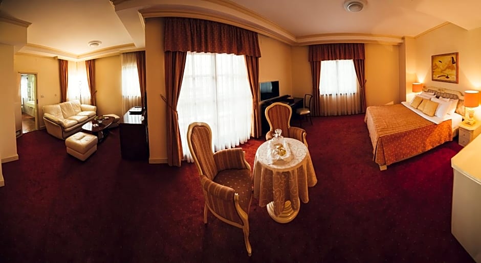 Foto 1 de 6 de Family Suite