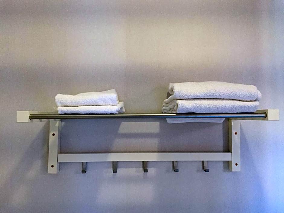 BCN Home Guest House