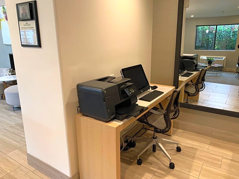 Holiday Inn Selma - Swancourt By IHG