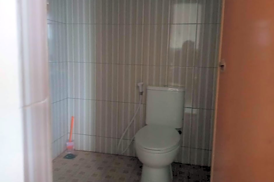 Hotel O Neva Guest House SyariahNearWaduk Cipta Karya