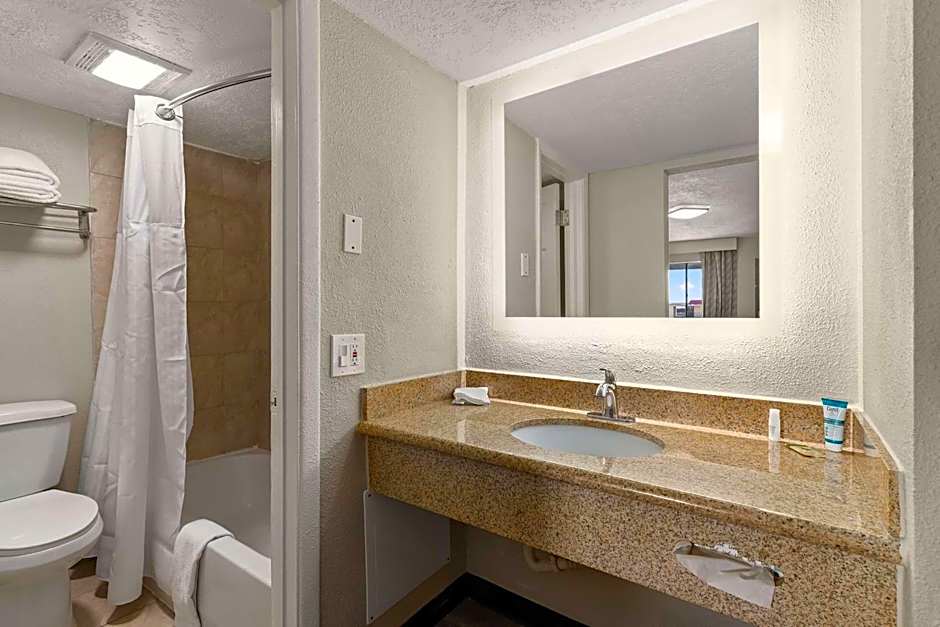 Days Inn by Wyndham Albuquerque Northeast