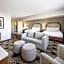 Redondo Beach Hotel, Tapestry Collection by Hilton