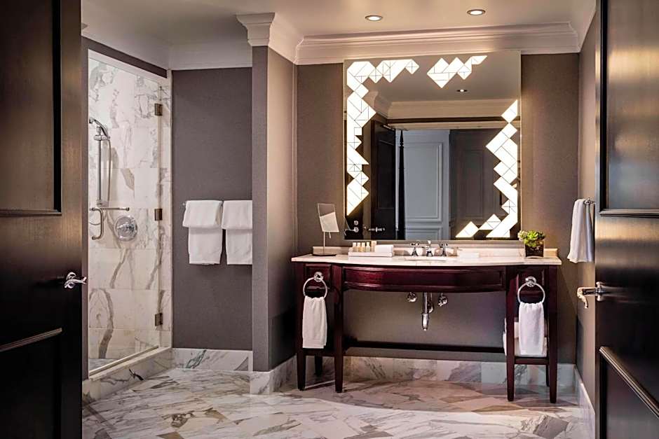 Renaissance by Marriott Providence Downtown Hotel