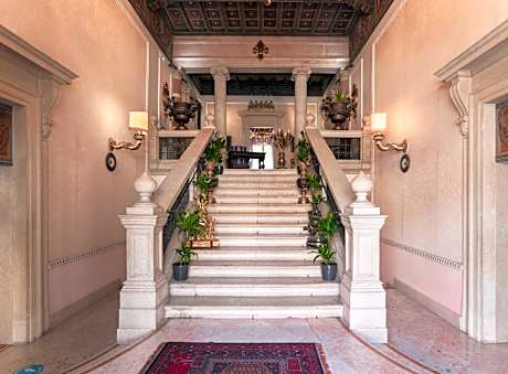 Hotel & SPA Duchessa Isabella Collection by GSA Hotels