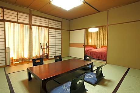 Japanese-Style Room