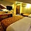 Golden Deluxe Hotel