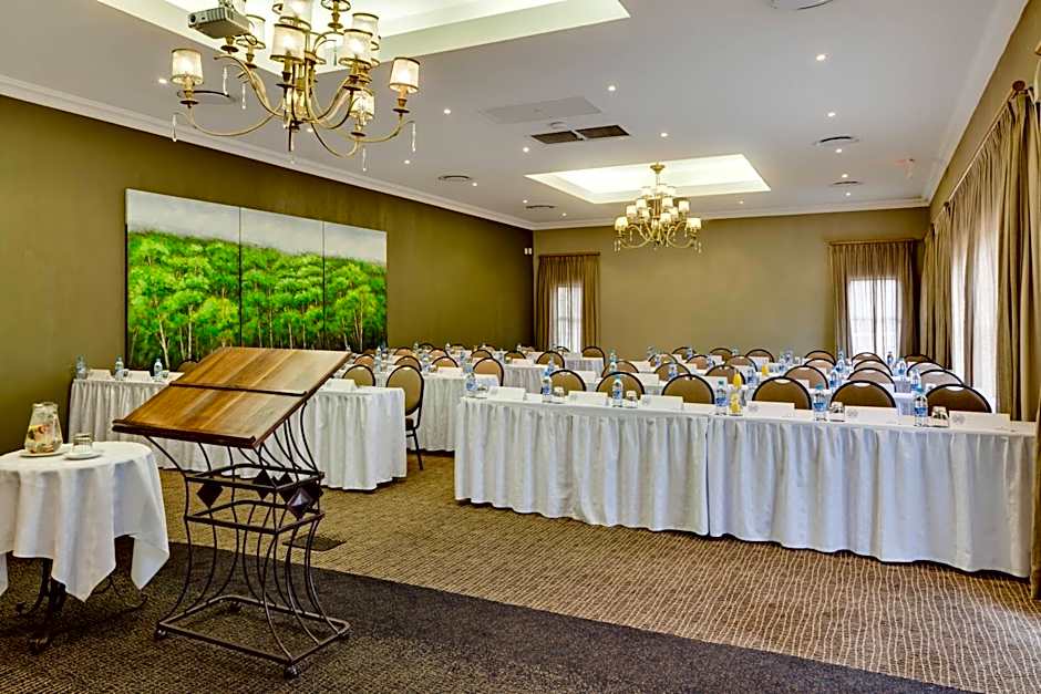 Protea Hotel by Marriott Bloemfontein Willow Lake