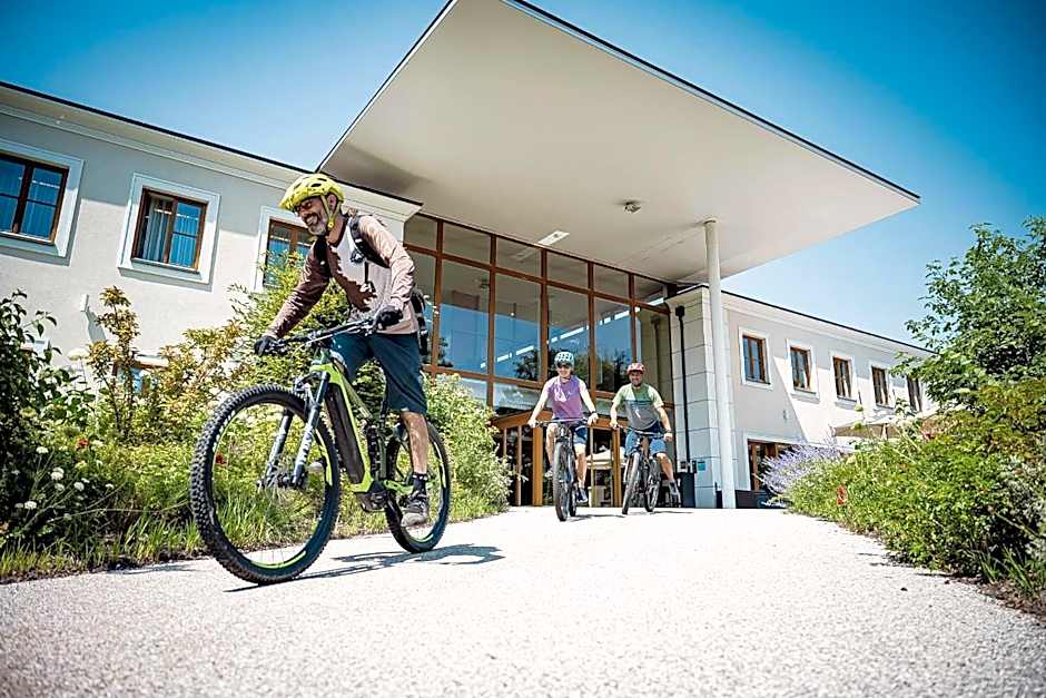 Schlosspark Mauerbach - Adults only